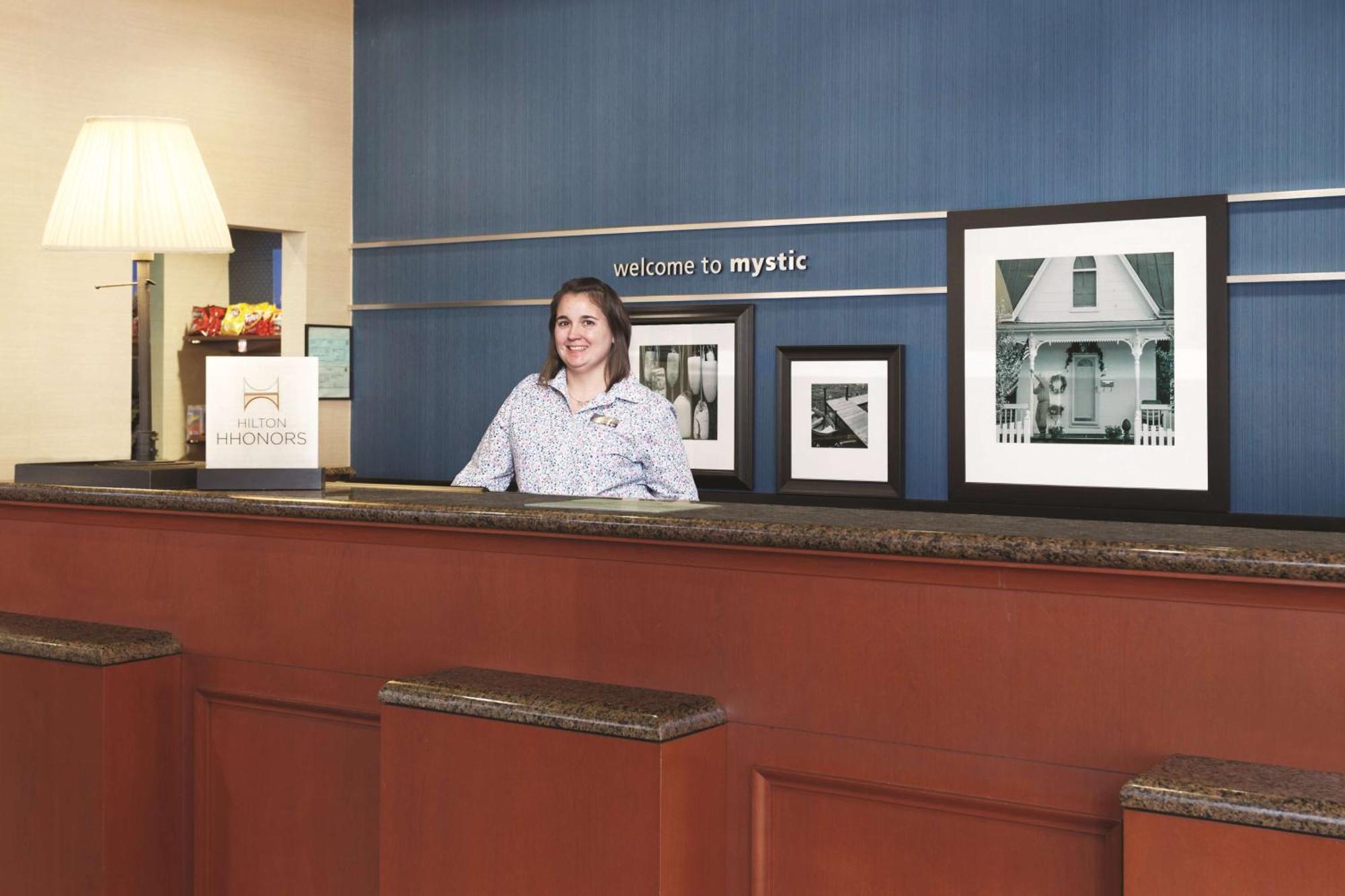 Hampton Inn & Suites Mystic Εξωτερικό φωτογραφία