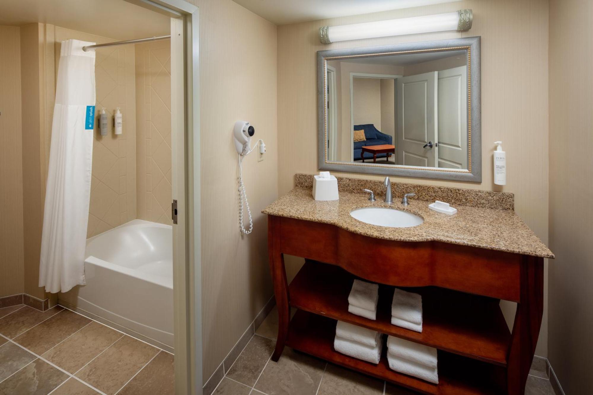 Hampton Inn & Suites Mystic Εξωτερικό φωτογραφία