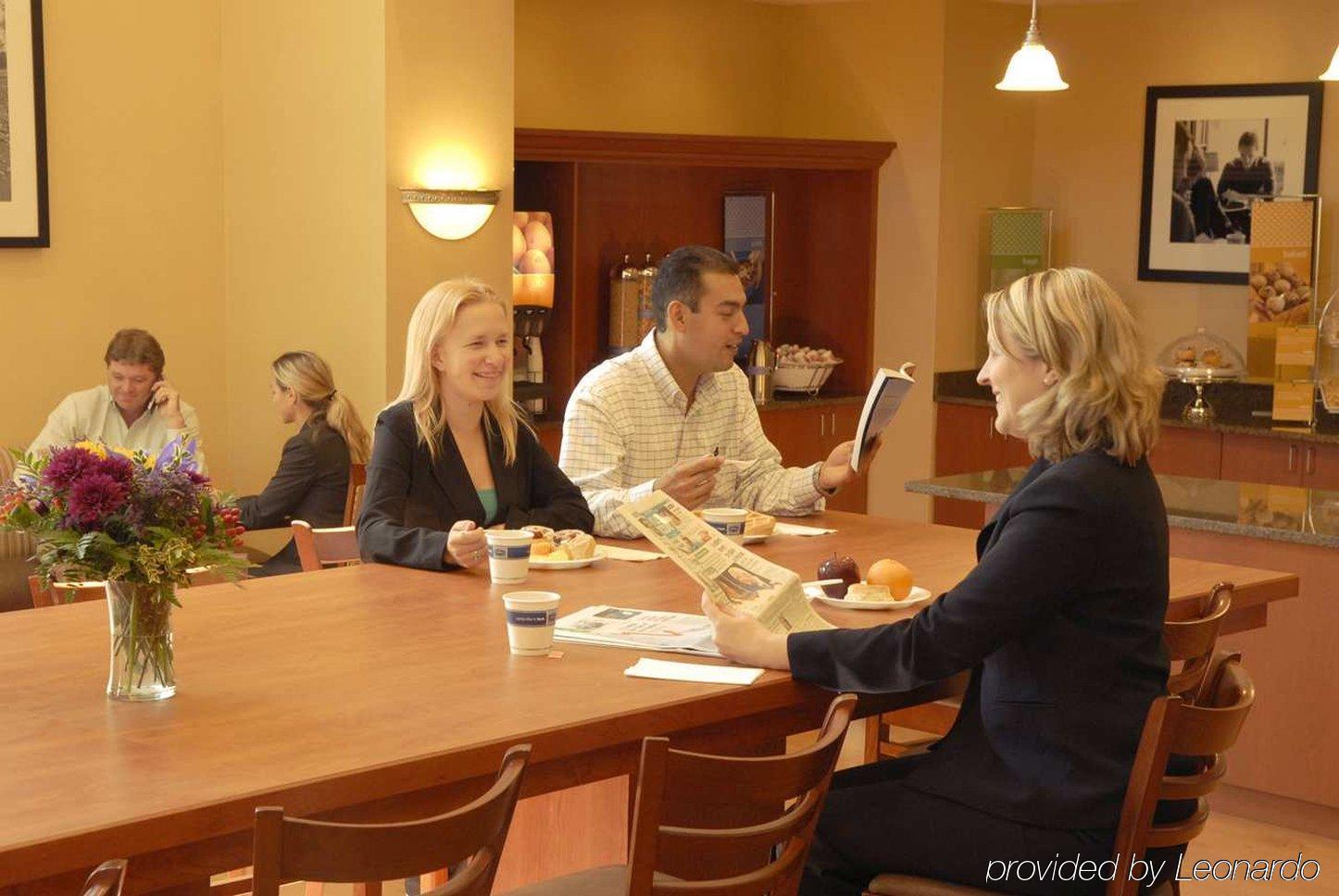 Hampton Inn & Suites Mystic Εστιατόριο φωτογραφία